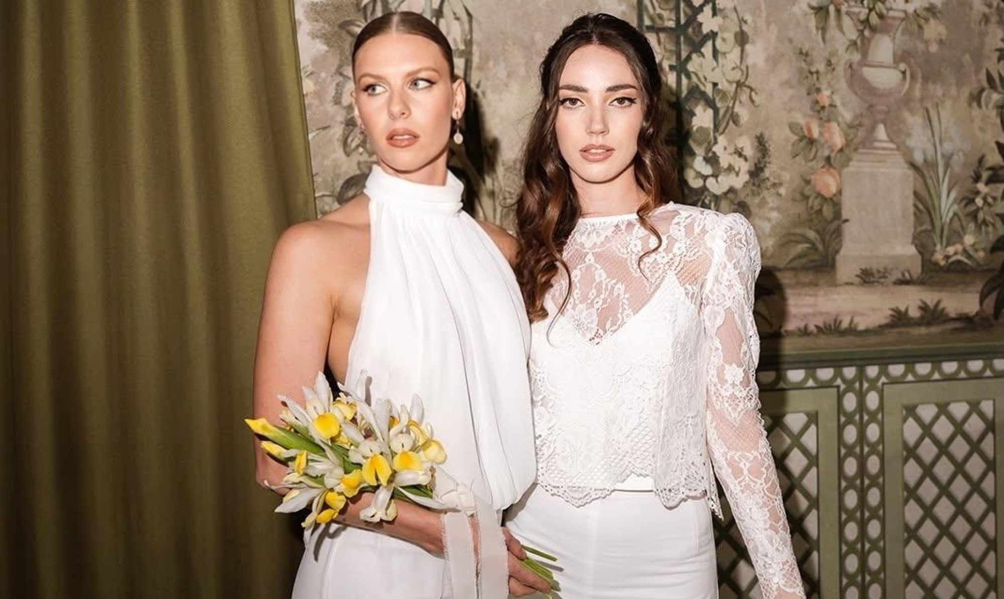 Demoiselles d'honneurs en créations LK PARIS. Carole porte un jumpsuit drapé dos nu , et Armonie le pantalon Garbo avec un top en dentelle. Shootiing Bloom Together